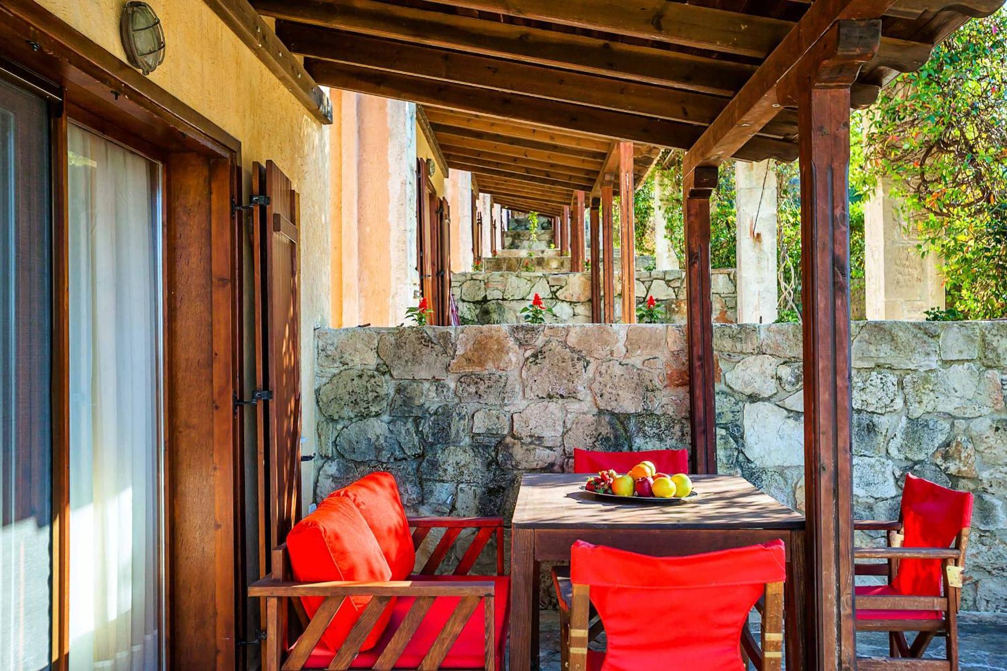Akritas Ef Zin Villas & Suites パリウリ エクステリア 写真
