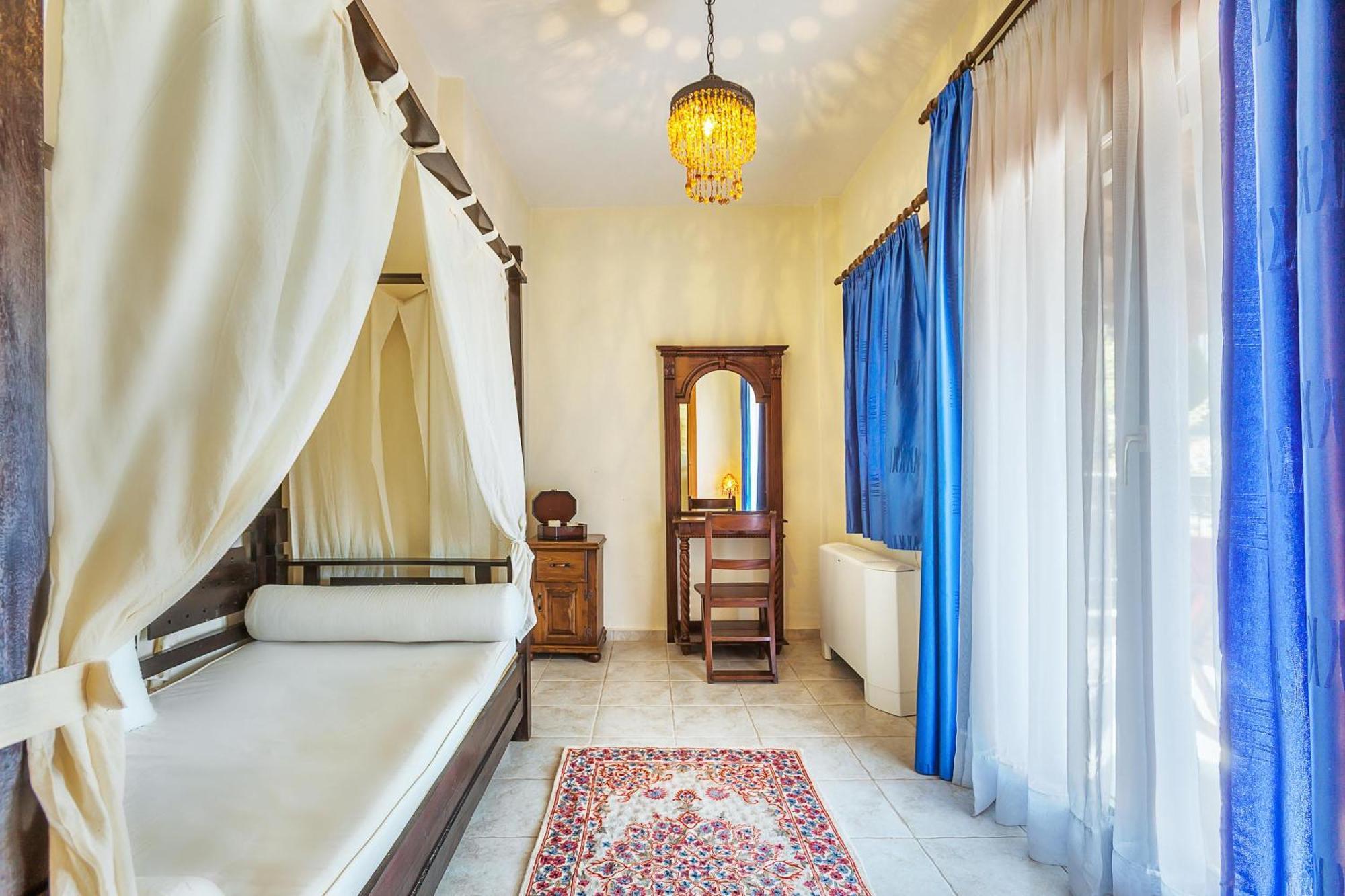 Akritas Ef Zin Villas & Suites パリウリ エクステリア 写真