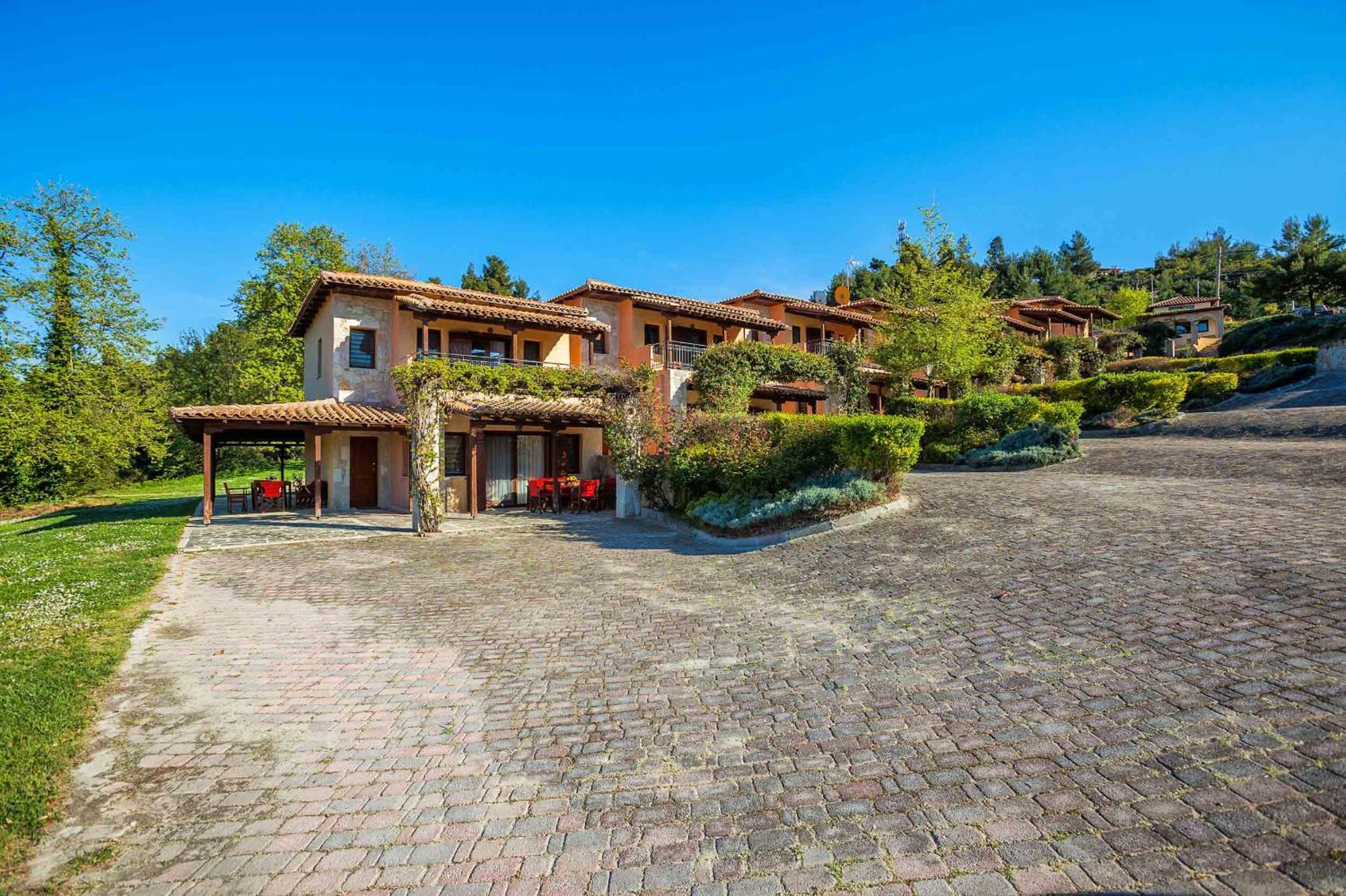 Akritas Ef Zin Villas & Suites パリウリ エクステリア 写真