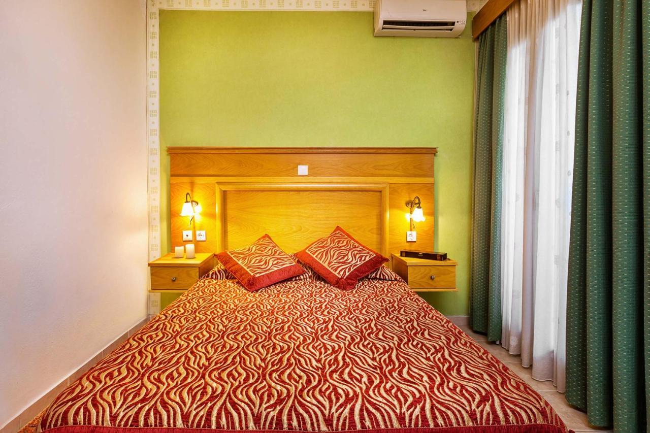 Akritas Ef Zin Villas & Suites パリウリ エクステリア 写真